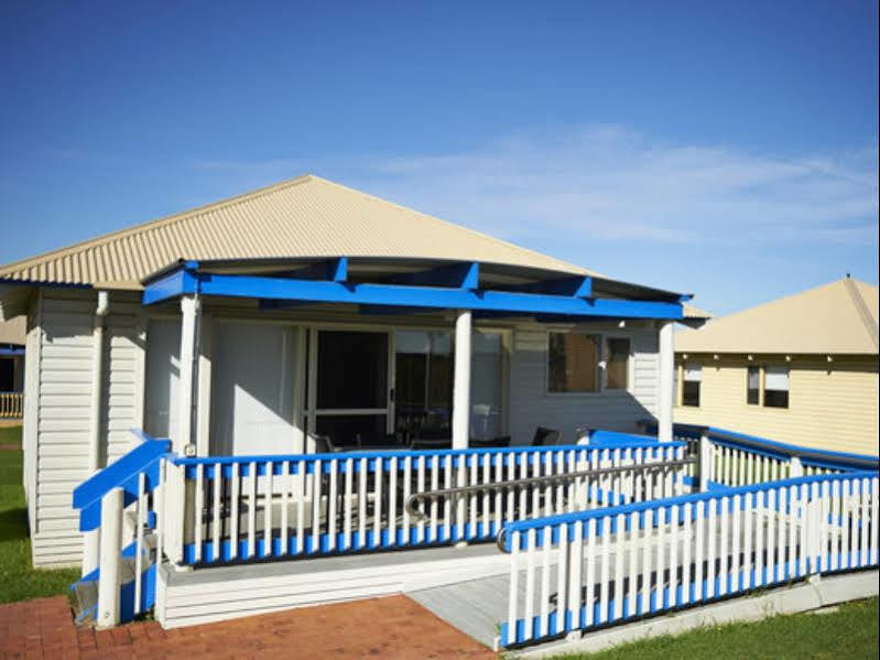 The Retreat West Beach Parks Adelaide Exterior photo